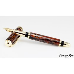 Stunning mesh resin on a custom fountain pen with gold accents